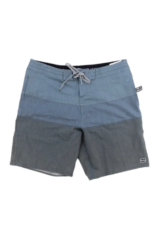 Lite Violet Sports Short for Comfort -Billabong Men's Tribong LT Boardshort