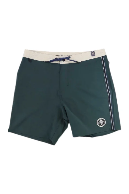 Emerald Plum Sports Short for Hold -Roark Men's Chiller 17 Inch Mixtape Short