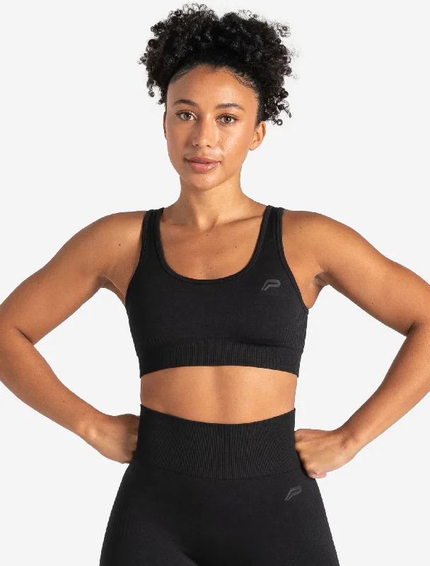 Blush Dynamic Sports Bra for Dryness -ADAPT 2.0 Seamless Sports Bra - Blackout