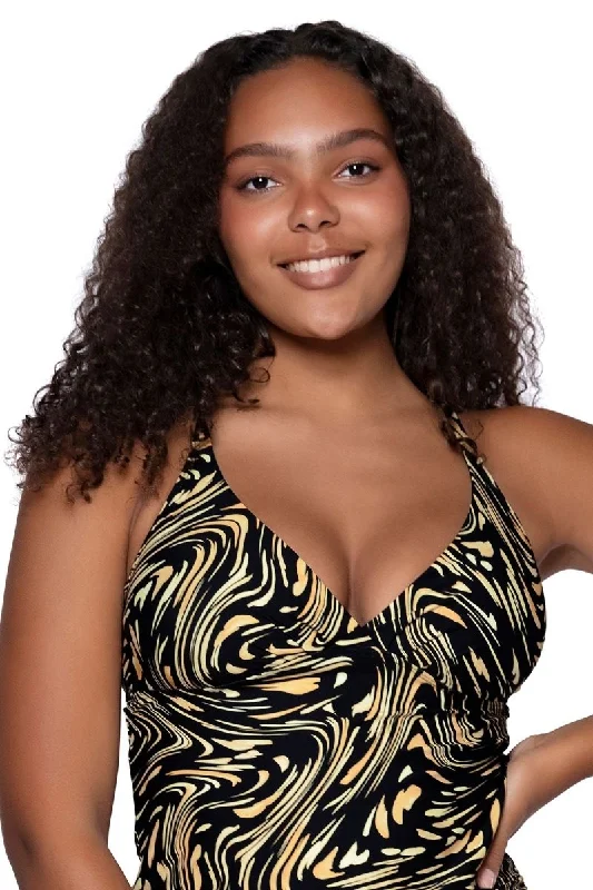 Even Fit Sports Tank Top for Versatility -SUNSETS CASSIE  UNDERWIRE TANKINI TOP