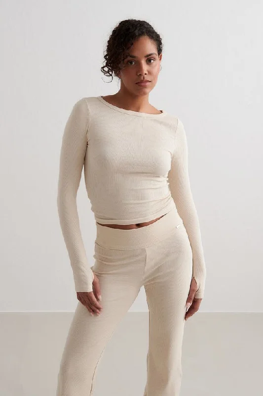 Warm Flow Sports Top for Cool Days -Ease Ribbed Long Sleeve Top | Cafe au Lait